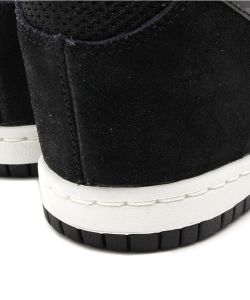 NIKE SPORTSWEAR（ナイキスポーツウェアー）の「インヒール ナイキ ダンク スカイハイ NIKE WMNS DUNK SKY HI ESSENTIAL（スニーカー・レディース・ホワイト/ブラック・23cm/23.5cm/24cm/24.5cm）」の10枚目の写真