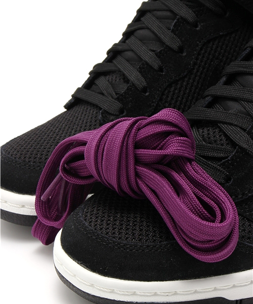 NIKE SPORTSWEAR（ナイキスポーツウェアー）の「インヒール ナイキ ダンク スカイハイ NIKE WMNS DUNK SKY HI ESSENTIAL（スニーカー・レディース・ホワイト/ブラック・23cm/23.5cm/24cm/24.5cm）」の5枚目の写真