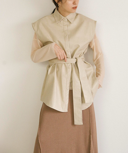 select MOCA（セレクトモカ）の「フェイクレザーベストジャケット（その他アウター・レディース・ベージュ/ライトカーキ/ライトベージュ・FREE）」の10枚目の写真