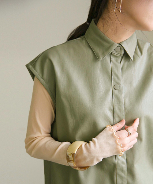 select MOCA（セレクトモカ）の「フェイクレザーベストジャケット（その他アウター・レディース・ベージュ/ライトカーキ/ライトベージュ・FREE）」の14枚目の写真