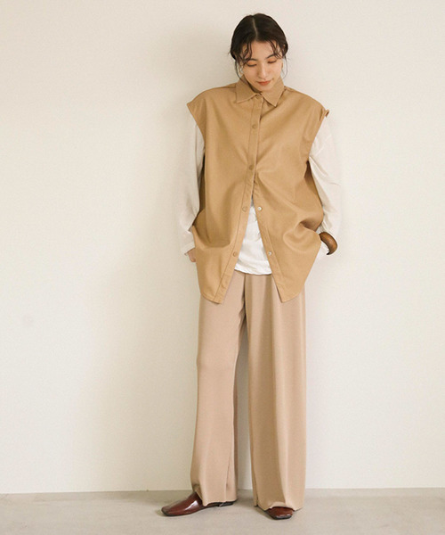 select MOCA（セレクトモカ）の「フェイクレザーベストジャケット（その他アウター・レディース・ベージュ/ライトカーキ/ライトベージュ・FREE）」の4枚目の写真