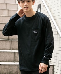 NEW ERA（ニューエラ）の「オンスポッツ別注 ニューエラ Tシャツ 長袖 ポケット BLACK PATCH NEW ERA ロンT（Tシャツ/カットソー・メンズ）」
