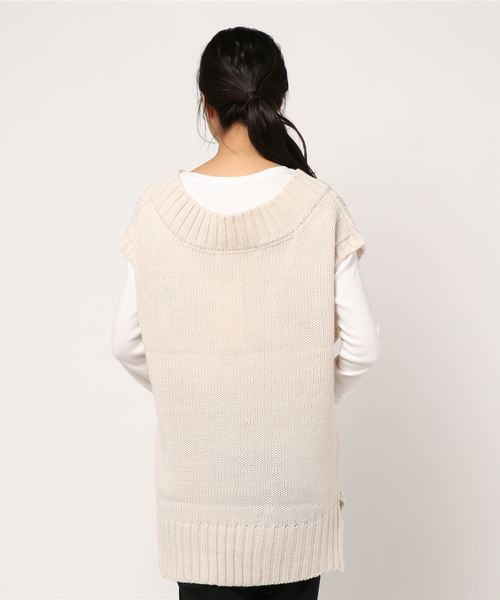 KOBE LETTUCE（コウベレタス）の「ケーブル編みニットベスト（ベスト・レディース・ブラック/ブラウン/アイボリー・FREE）」の5枚目の写真