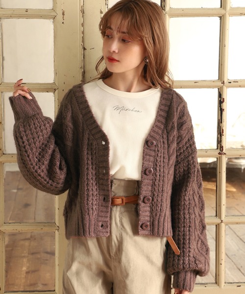 one after another NICE CLAUP（ワンアフターアナザーナイスクラップ）の「【WEB限定】ケーブルカーディガン（カーディガン/ボレロ・レディース・アイボリー/グレー/ブラウン/ベージュ・FREE）」の4枚目の写真