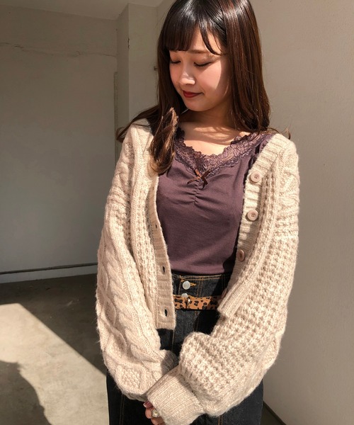 one after another NICE CLAUP（ワンアフターアナザーナイスクラップ）の「【WEB限定】ケーブルカーディガン（カーディガン/ボレロ・レディース・アイボリー/グレー/ブラウン/ベージュ・FREE）」の5枚目の写真