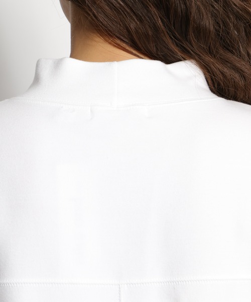 niko and...(ニコアンド)の「やわらかスムースチュニックプルオーバー(Tシャツ/カットソー・レディース・モカ/オフホワイト/ライトグリーン/ブラック/ベージュ・MEDIUM/LARGE)」の7枚目の写真