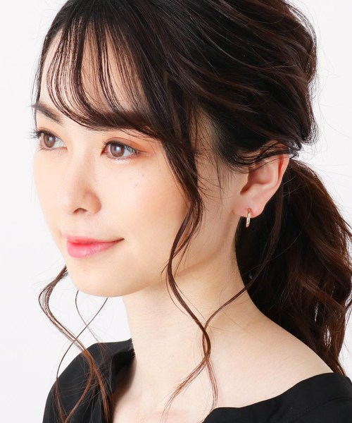 COCOSHNIK（ココシュニック）の「K10中空 フープピアス小（ピアス（両耳用）・レディース・ホワイト系その他7・00）」の5枚目の写真