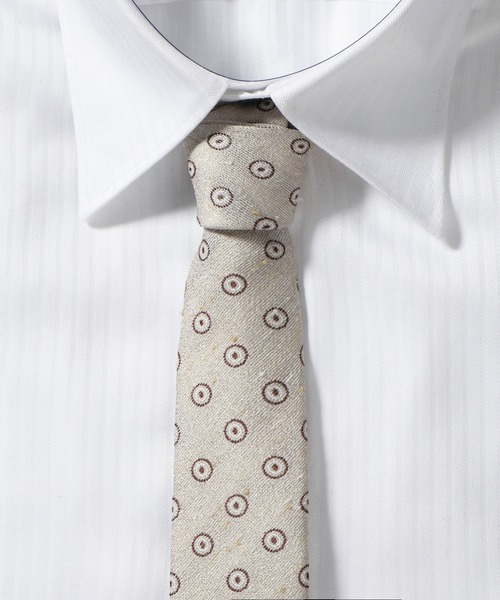 TETE HOMME（テットオム）の「シャンタン ストライプ / ソリッドネクタイ（ネクタイ・メンズ・ブラウン/ネイビー/グレー/ブラウン系その他/ホワイト系その他/グレー系その他/レッド系その他/ブルー系その他2/ブルー系その他/ブルー系その他3/グレー系その他2・FREE）」の2枚目の写真