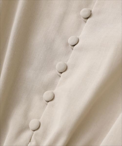 ADAM ET ROPE'（アダムエロペ）の「バック釦ボイルチュニック（シャツ/ブラウス・レディース・ブラック/ワイン/ベージュ系その他2・FREE）」の10枚目の写真