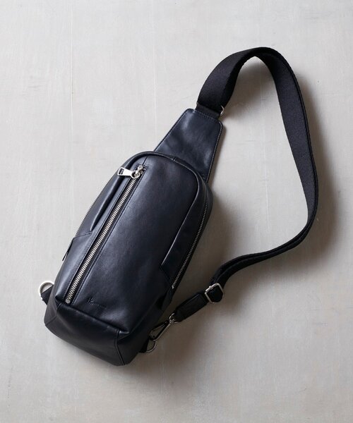 セール イタリアンレザー縦型ボディバッグ ボディバッグ ウエストポーチ Tk Takeo Kikuchi ティーケータケオキクチ のファッション通販 Zozotown