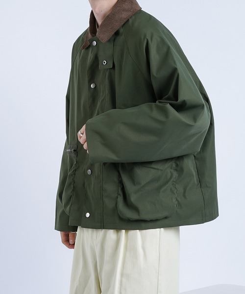 kutir（クティール）の「襟コーデュロイ切り替えブルゾン