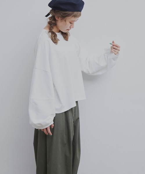 MERLOT（メルロー）の「3DスリーブワイドロンT（Tシャツ/カットソー・レディース・ホワイト/グリーン/チャコールグレー/モカ・FREE）」の12枚目の写真