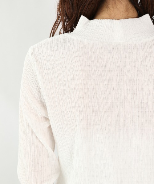 LOWRYS FARM（ローリーズファーム）の「ギンガムチェックハイネック