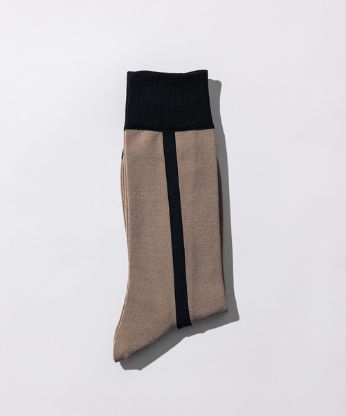 UNITED TOKYO（ユナイテッドトウキョウ）の「バイカラーサイドラインソックス（ソックス/靴下・メンズ・ベージュ/ネイビー/アイボリー/バーガンディー/カーキ/ブラック・FREE）」の8枚目の写真