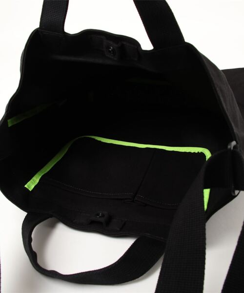 Champion(チャンピオン)の「champion/チャンピオン リネット ショルダートートバッグ 67045(ショルダーバッグ・レディース・ブラック/ホワイト・FREE)」の11枚目の写真