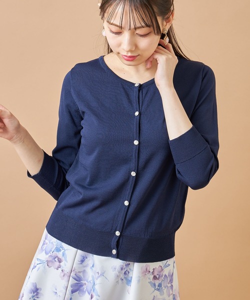 tocco closet(トッコ クローゼット)の「クリアビジューボタン七分袖カーディガン(カーディガン/ボレロ・レディース・ネイビー/レッド/オフホワイト/ブルーグリーン・M)」の10枚目の写真