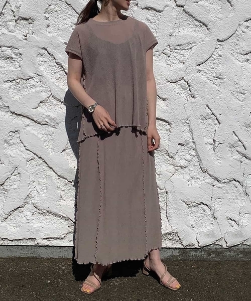 a.v.v（アーヴェヴェ）の「プリーツメロウナロースカート（スカート・レディース・チャコールグレー/ベージュ・38/34/36/42/40）」の12枚目の写真