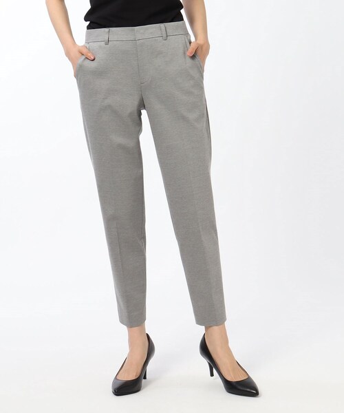 UNTITLED（アンタイトル）の「◆「L」【洗える・消臭・UVカット・接触冷感】ネオカトレアテーパードパンツ（スーツパンツ・レディース・ブルー/ダークグレー/ブラック/ダークネイビー・04/42/44/46/48/50）」の2枚目の写真