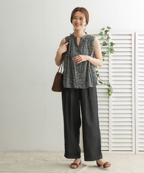 URBAN RESEARCH DOORS（アーバンリサーチドアーズ）の「フラワーギャザーブラウス（シャツ/ブラウス・レディース・ブルー系その他/ブラック・ONE）」の19枚目の写真