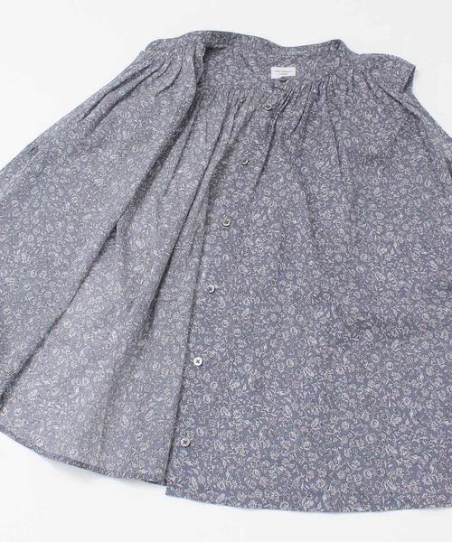 URBAN RESEARCH DOORS（アーバンリサーチドアーズ）の「フラワーギャザーブラウス（シャツ/ブラウス・レディース・ブルー系その他/ブラック・ONE）」の6枚目の写真