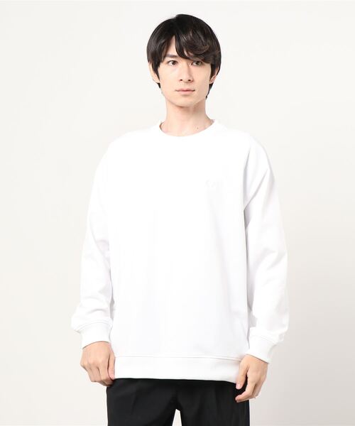 FRED PERRY（フレッドペリー）の「TAPEDCREWNECKSWEATSHIRT F1806