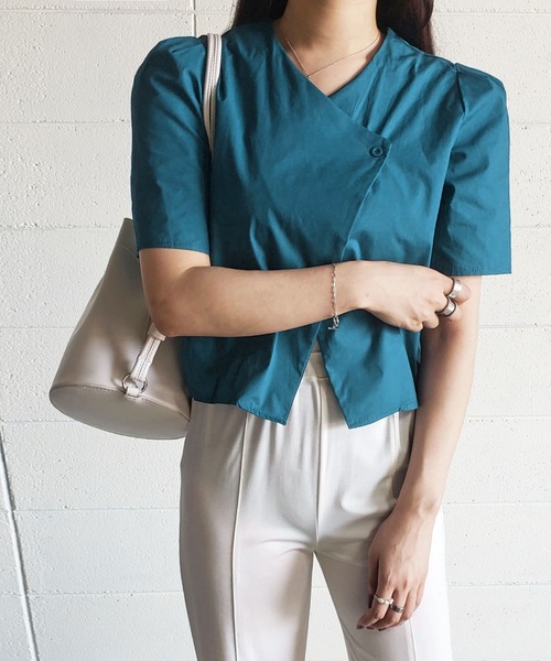 me+em select（ミームセレクト）の「ボックスカラーパフブラウス（シャツ/ブラウス・レディース・オレンジ/ライトブルー/ダークブルー/グリーン/ホワイト・FREE）」の17枚目の写真