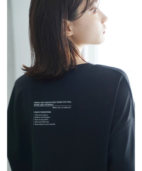 AMERICAN HOLIC（アメリカンホリック）の「サイドスリットロゴカットプルオーバー（Tシャツ/カットソー・レディース・ホワイト/ブラック/オフホワイト・M/L）」の12枚目の写真