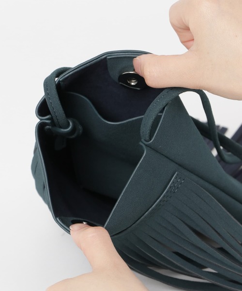 KBF（ケイビーエフ）の「フリンジミニBAG（ショルダーバッグ・レディース・ピンク/ベージュ系その他/グリーン系その他・ONE）」の15枚目の写真