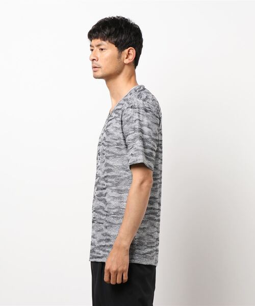 HIDEAWAYS NICOLE(ハイダウェイニコル)の「カモフラジャカード半袖プルオーバー(Tシャツ/カットソー・メンズ・ホワイト系その他2/レッド系その他/ホワイト系その他・LARGE/MEDIUM/X-LARGE)」の13枚目の写真