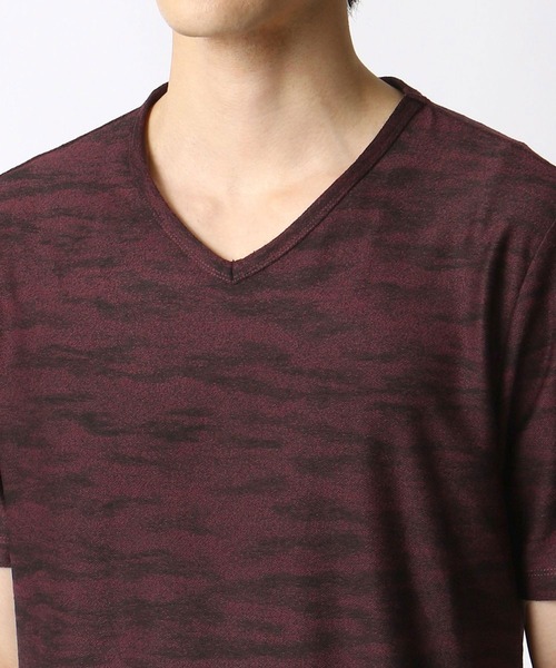 HIDEAWAYS NICOLE(ハイダウェイニコル)の「カモフラジャカード半袖プルオーバー(Tシャツ/カットソー・メンズ・ホワイト系その他2/レッド系その他/ホワイト系その他・LARGE/MEDIUM/X-LARGE)」の6枚目の写真