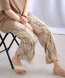 ゼブラ柄フロントスリットイージーパンツ