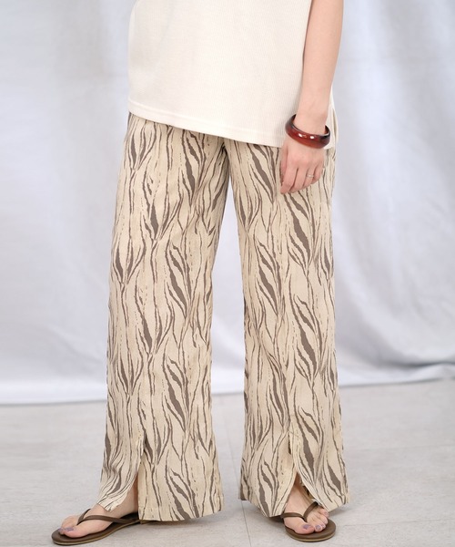 ＡＮＤＪ（アンドジェイ）の「ゼブラ柄フロントスリットイージーパンツ（その他パンツ・レディース・ベージュ/ブラック/テラコッタ・M）」の10枚目の写真