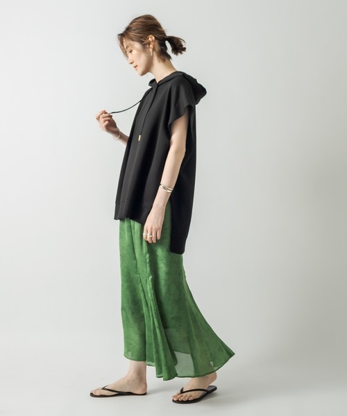 RIVE DROITE（リヴドロワ）の「ドローイングフラワースカート（スカート・レディース・イエロー/グリーン・FREE）」の4枚目の写真