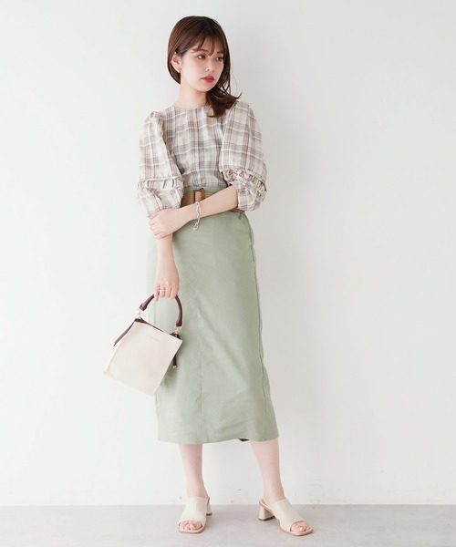 natural couture（ナチュラルクチュール）の「ストレッチリネンベルト付タイトスカート（スカート・レディース・ベージュ/ブラック/ライトベージュ/グリーン・FREE）」の16枚目の写真