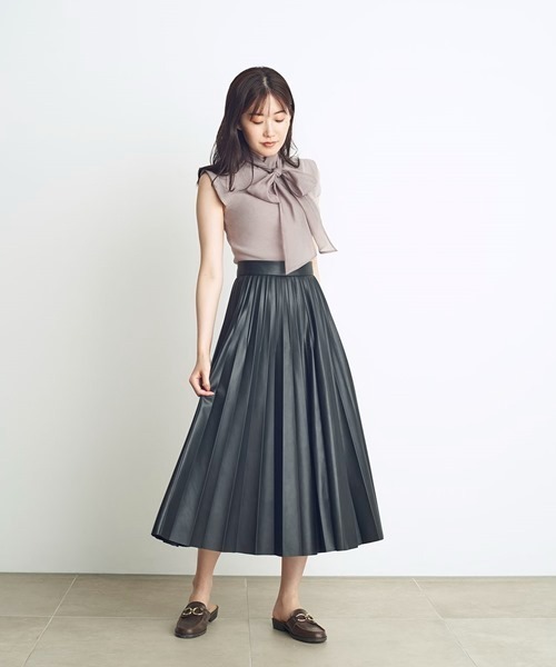 ○SNIDEL【レザープリーツスカート】 SNIDEL（スナイデル）の「レザープリーツスカート（スカート