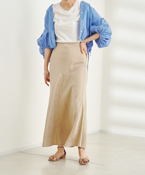 DouDou(ドゥドゥ)の「ブライトレーヨンサテンスカート(スカート・レディース・ベージュ/グリーン/ブルー・FREE)」の14枚目の写真