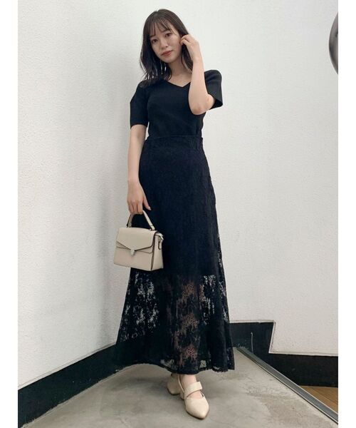 dazzlin(ダズリン)の「レースマーメイドスカート(スカート・レディース・ブラック/ベージュ/オフホワイト・SMALL/MEDIUM)」の4枚目の写真
