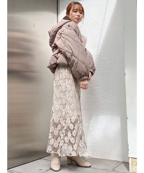 dazzlin(ダズリン)の「レースマーメイドスカート(スカート・レディース・ブラック/ベージュ/オフホワイト・SMALL/MEDIUM)」の10枚目の写真