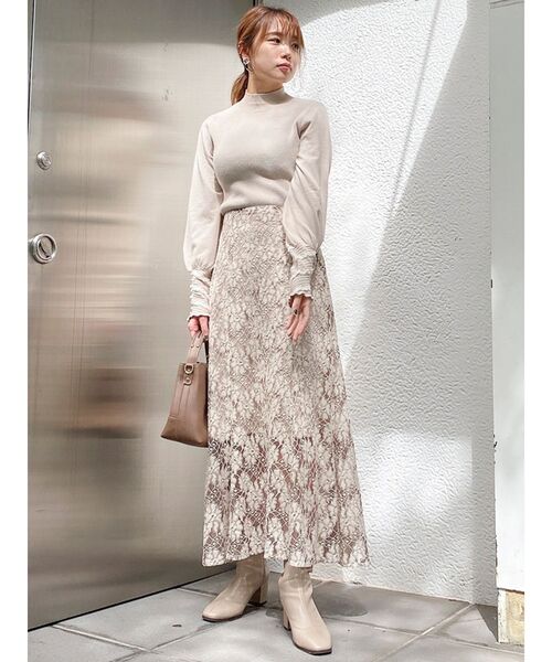 dazzlin(ダズリン)の「レースマーメイドスカート(スカート・レディース・ブラック/ベージュ/オフホワイト・SMALL/MEDIUM)」の13枚目の写真