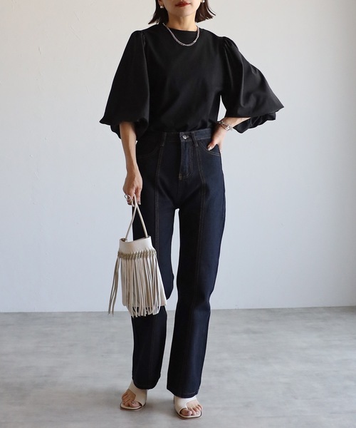 ap retro(アプレトロ)の「キリカエセミフレアデニムパンツ / フリンジデニムパンツ(デニムパンツ・レディース・インディゴブルー/ブルー/サックスブルー・SMALL/MEDIUM/LARGE)」の11枚目の写真