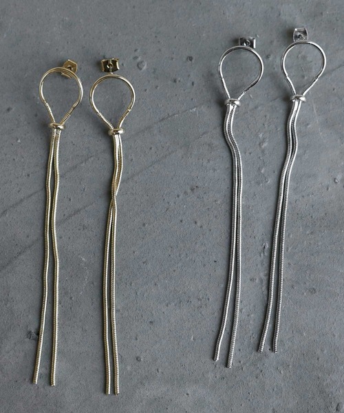 antiqua（アンティカ）の「スネークチェーンピアス（ピアス（両耳用）・レディース・シルバー/ゴールド・FREE）」の6枚目の写真