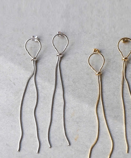 antiqua（アンティカ）の「スネークチェーンピアス（ピアス（両耳用）・レディース・シルバー/ゴールド・FREE）」の7枚目の写真