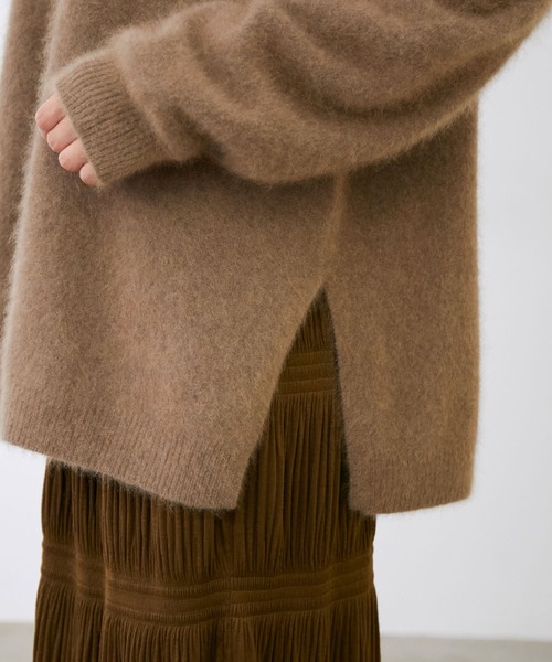 ROPE'(ロペ)の「【シリーズ】ラクーンカシミアクルーネックニット(ニット/セーター・レディース・ブラウン/ベージュ・38)」の10枚目の写真