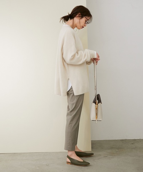 ROPE'(ロペ)の「【シリーズ】ラクーンカシミアクルーネックニット(ニット/セーター・レディース・ブラウン/ベージュ・38)」の12枚目の写真