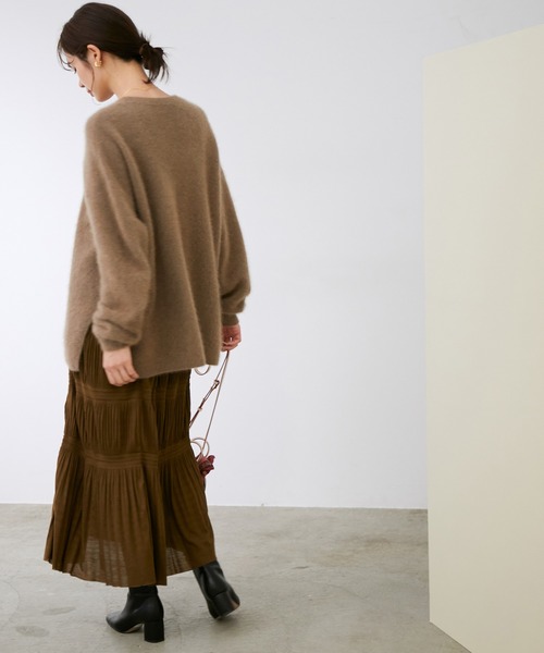 ROPE'(ロペ)の「【シリーズ】ラクーンカシミアクルーネックニット(ニット/セーター・レディース・ブラウン/ベージュ・38)」の6枚目の写真