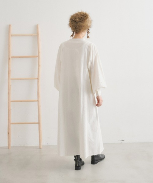 manana suerte（マニャーナスエルテ）の「エンブロイダリーワンピース（ワンピース・レディース・ホワイト/ブラック/ブルー・FREE）」の16枚目の写真