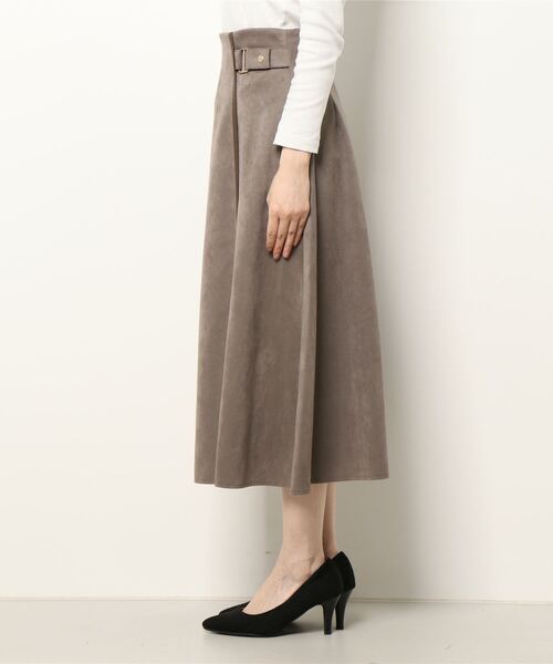 N.(N. Natural Beauty Basic)(エヌエヌナチュラルビューティーベーシック)の「【S Size Line】フェイクスウェードフレアスカート(スカート・レディース・ベージュ/ブラウン/グリーン/パープル・SMALL/MEDIUM)」の5枚目の写真