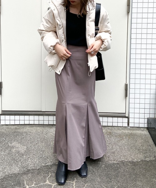 archives(アルシーヴ)の「マーメイドプリーツスカート(スカート・レディース・ブラック/アイボリー/モカ・MEDIUM)」の14枚目の写真