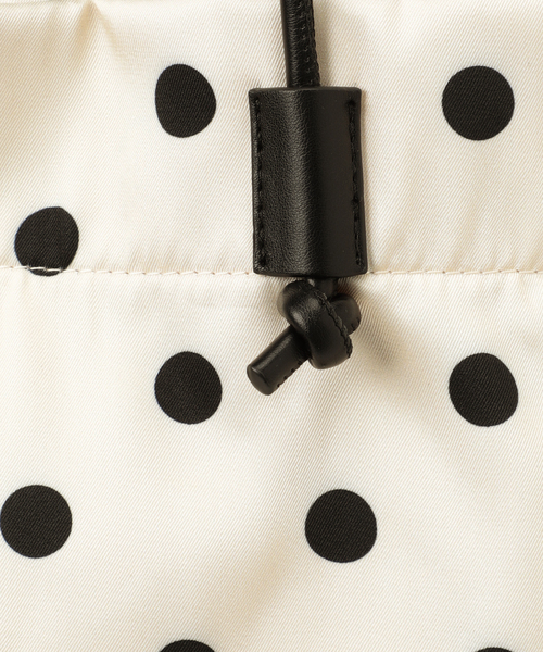 SLOBE IENA（スローブイエナ）の「SLOBE IENA ドットエコトートバッグ◆（トートバッグ・レディース・ホワイト/キャメル・FREE）」の4枚目の写真
