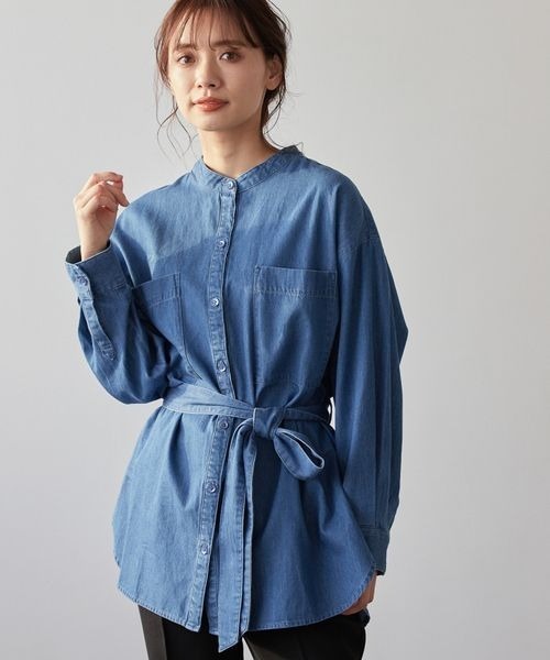 mysty woman(ミスティウーマン)の「ウエストマークチュニックシャツ 269882(シャツ/ブラウス・レディース・オフホワイト/インディゴブルー/ブルー/ラベンダー/ピンク・FREE)」の3枚目の写真